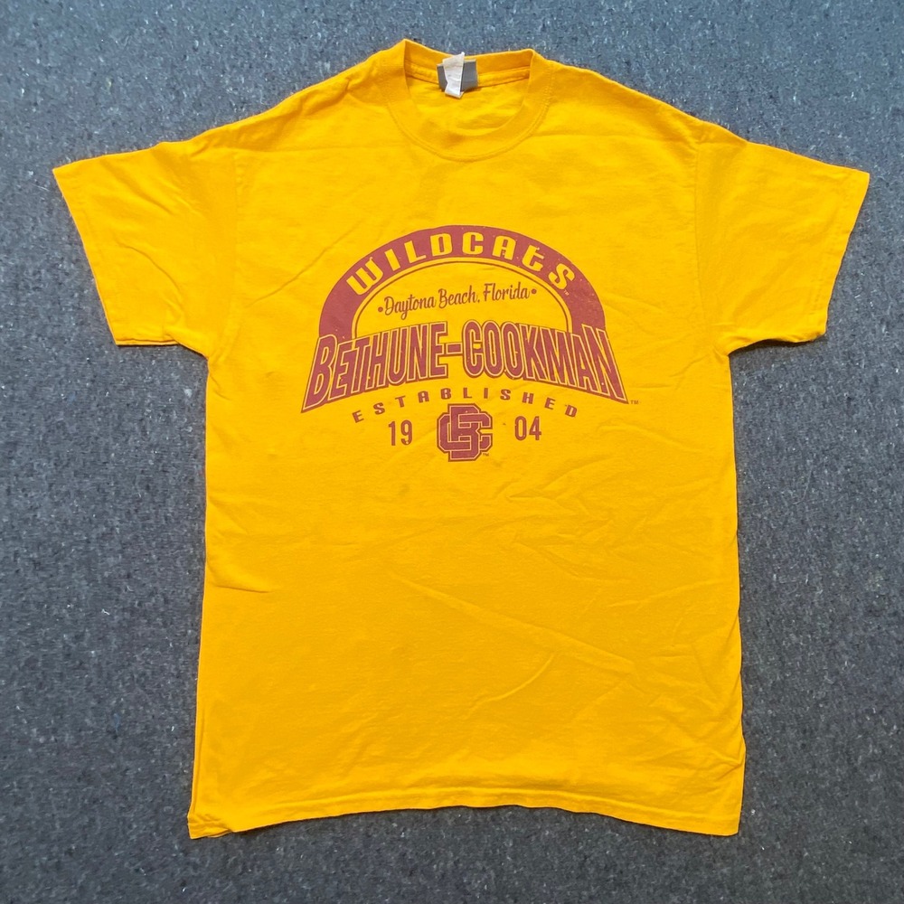 MV Sport‎ Bethune-Cookman Wildcats Shirt M Medium Mens Gold Yellow HBCU Graphic